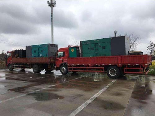 昂昂溪涂抹密封胶后，需要等待多长时间才能安装水冷式机油散热器密封件？